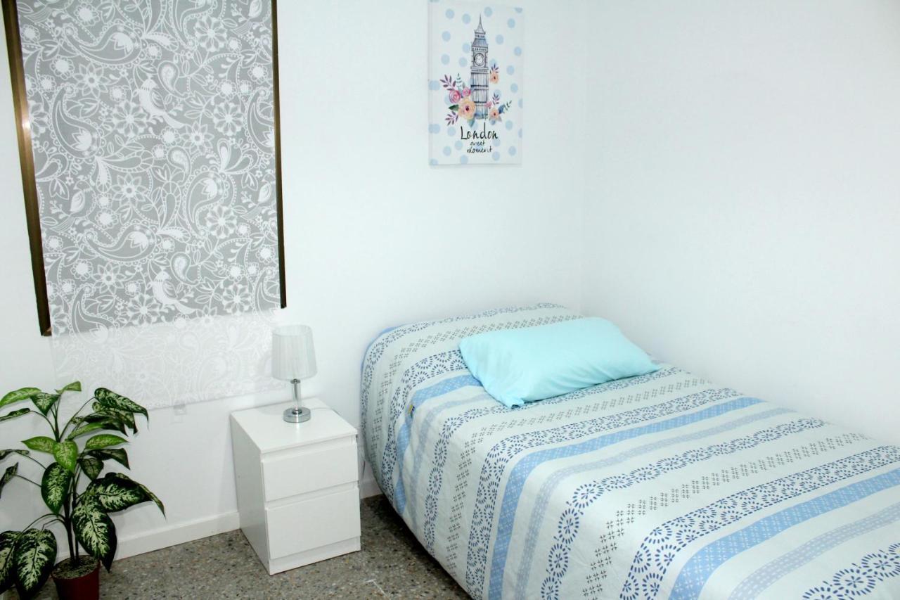 Apartament Cosmo Grey L’Hospitalet de Llobregat Zewnętrze zdjęcie